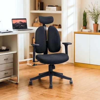 Heavy-Duty Adjustable Executive Chair image 6