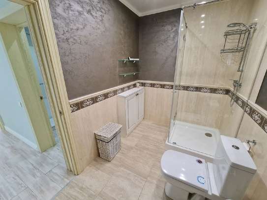 1 Bed Apartment with En Suite at East Church Road image 6
