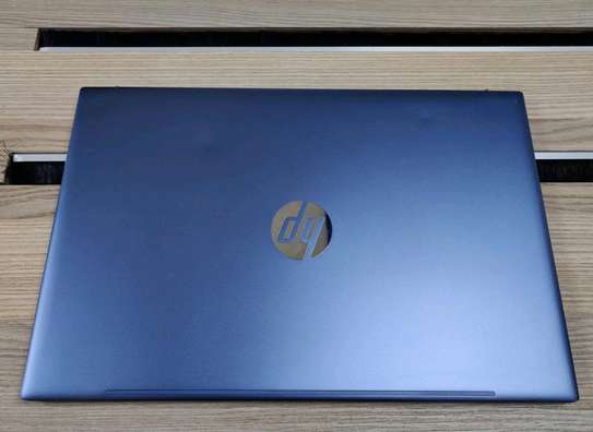 Hp pavilion 15 image 2