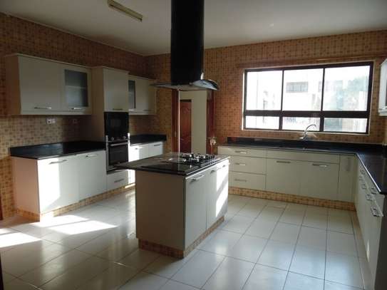 3 Bed Apartment with Swimming Pool in Kilimani image 29