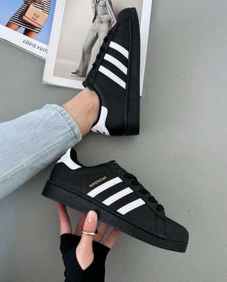 ADIDAS SUPERSTAR image 4