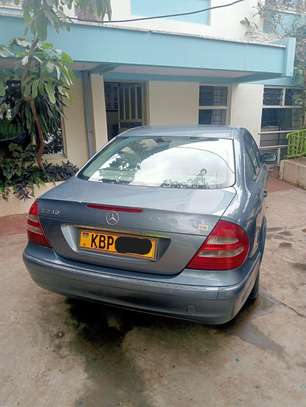 FOR SALE: Mercedes-Benz C-Class — Ksh. 1.25M (Negotiable) image 3