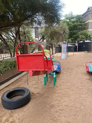 2 Bed Apartment with En Suite in Kilimani image 4