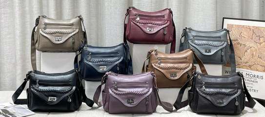 Shoulder/slim bag image 2