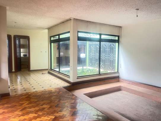 5 Bed House with En Suite in Muthaiga image 18