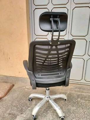 Elegant headrest office chair image 3