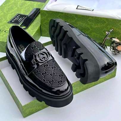 Official Luxury Designer Shoes

Sizes 40_45

Ksh 7999 image 2