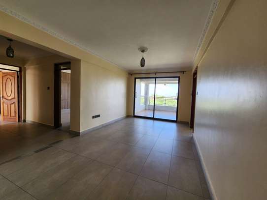 6 Bed House with En Suite in Tatu City image 3
