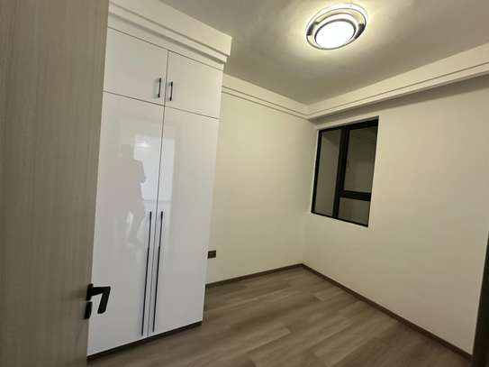 1 Bedroom plus study for rent in Kilimani image 4