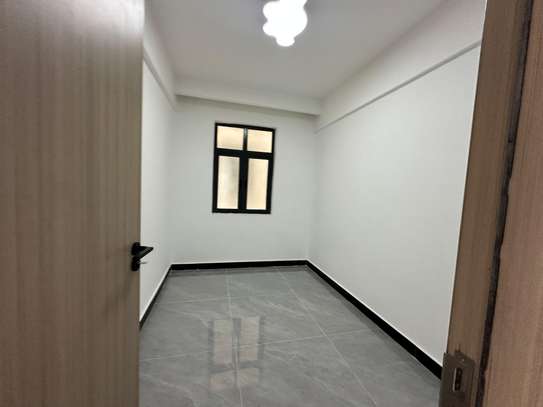 1 Bedroom plus study apartment for rent in Kilimani image 2