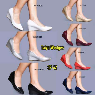 New Simple GOOD LOOKING Taiyu  Wedge Shoes sizes 37-42 image 7