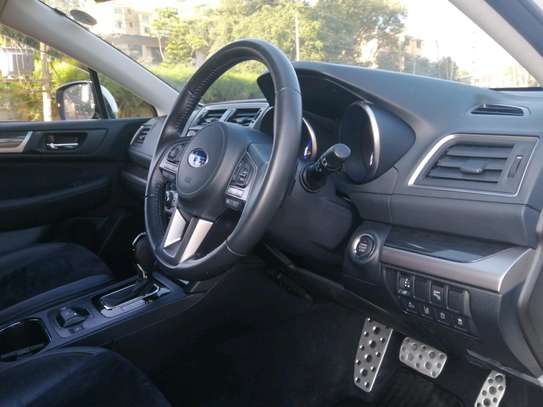 Subaru Outback, 2016 model image 2