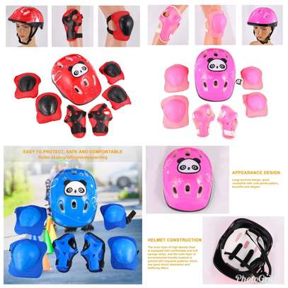 kids helmet /guards set  package -one helmet ,6pack guards image 1