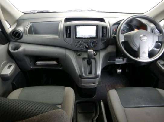 WHITE NISSAN NV200( MKOPO/HIRE PURCHASE ACCEPTED) image 4