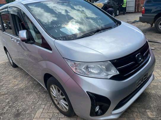 Honda Stewagon silver 2017 image 2