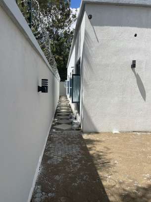 4 Bed Townhouse with En Suite in Ruiru image 1