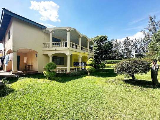 5 Bed House in Ridgeways image 11