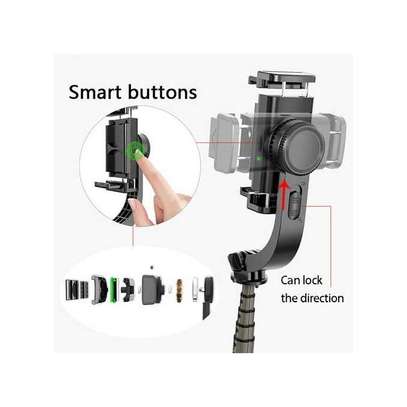 Gimbal Stabilizer For iPhone Android All Mobile image 1