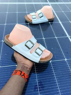 Men open shoe's image 5