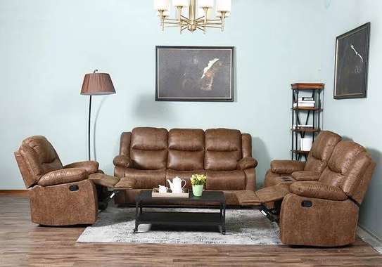 5/6 seater real recliner sofas image 4