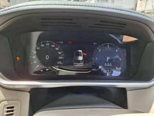 Land Rover Vogue Blue 4x4 2018 image 4