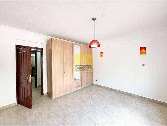 4 Bed Apartment in Parklands image 18