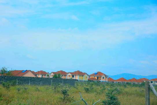 Gem Court Gardens 50*100 ft Land Komarock image 3