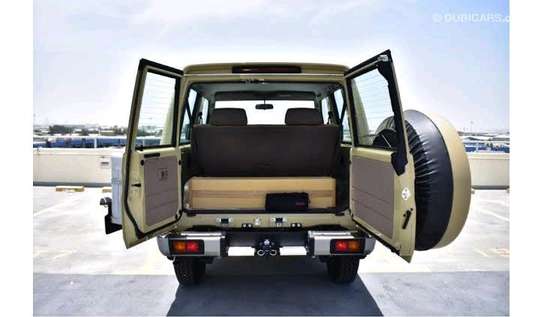 Toyota land cruiser 76 series For hire Hardtop image 1