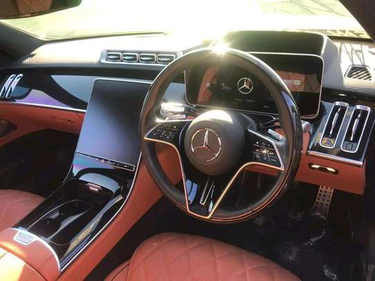 Mercedes Benz AMG S500 dark Blue 2022 image 4