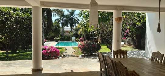 4 Bedroom Villa for sale in Kibokoni,Malindi image 1