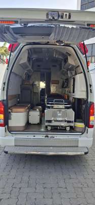Fully Equipped Ambulance Toyota hiace 9L image 6