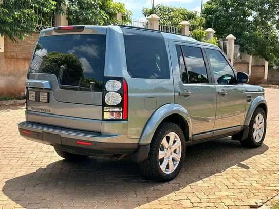 2016 Land Rover discovery 4 HSE in Nairobi image 4