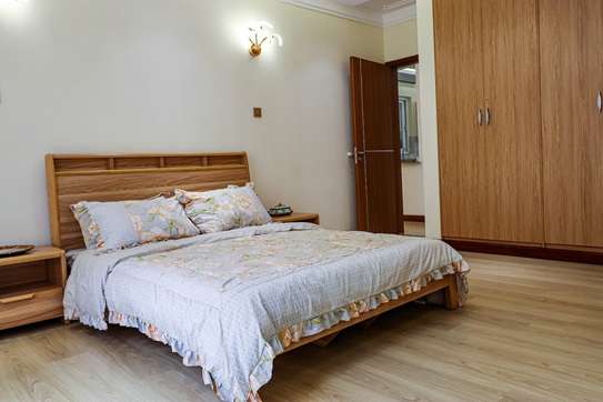 3 Bed Apartment with En Suite in Westlands Area image 10