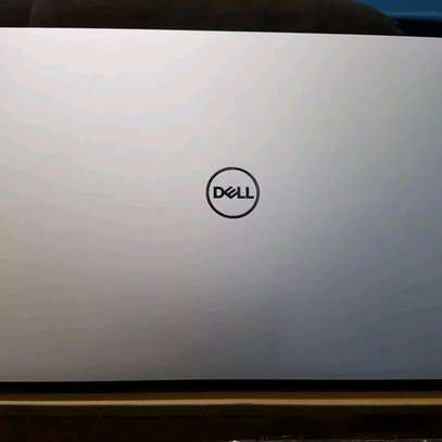 Dell xps 13 -9370 image 2