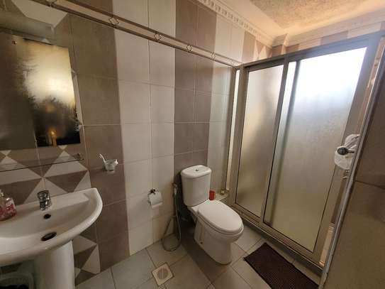 3 Bed Apartment with En Suite at Kileleshwa image 9