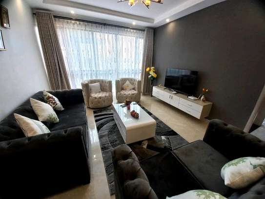 Fully furnished 3 bedrooms to let at lavingtone image 4
