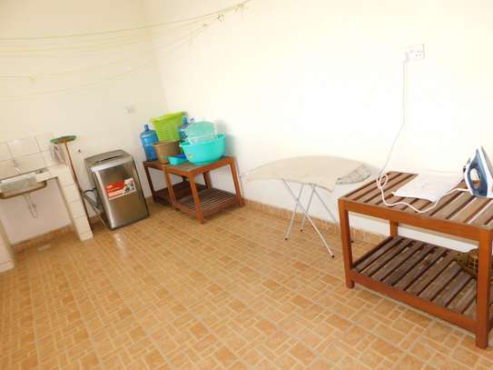 Serviced 3 Bed Apartment with En Suite in Nyali Area image 15