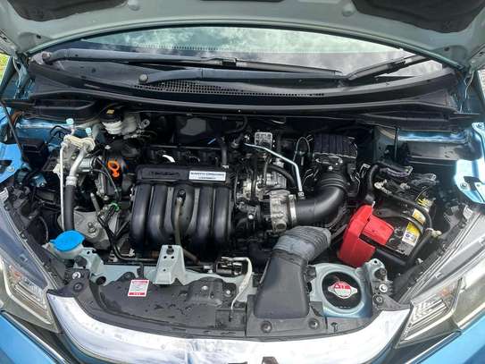 Honda fit non hybrid image 10