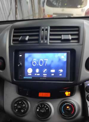 Toyota Rav 4 Radio system with Weblink cast USB AUX Input image 1
