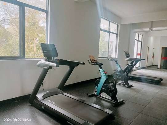 2 Bed Apartment with En Suite in Riverside image 11
