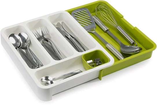 Expandable cutlery organiser image 2