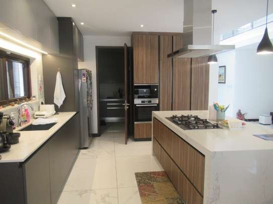 4 Bed Villa with En Suite at Peponi Rd image 16