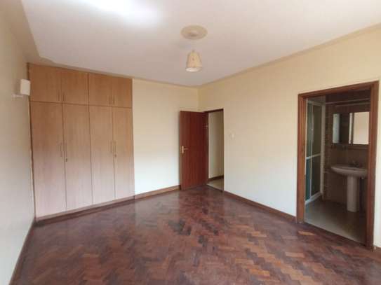 3 bedroom apartment for rent in Rhapta Road image 5