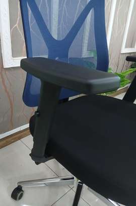 Office Chair: Mesh Back Office Chair image 3