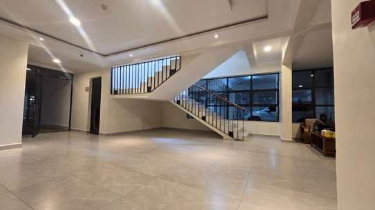 3 Bed Apartment with En Suite in Lavington image 28