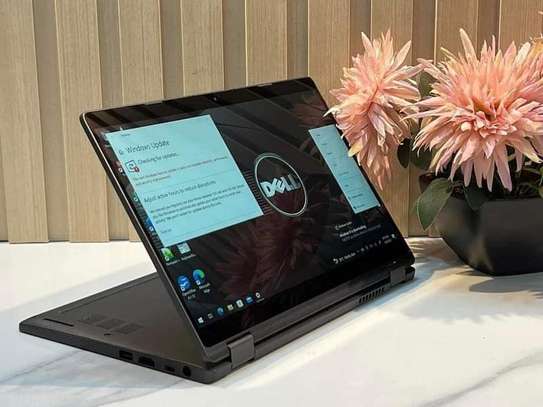 Dell latitude 5300  2in 1 Touchscreenlaptop image 5
