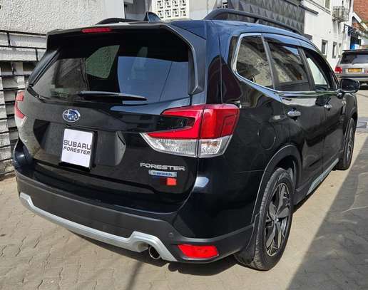 Subaru Forester EBoxer Sunroof image 2