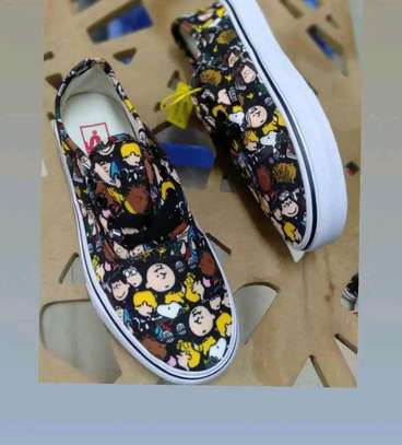 Emoji customized vans off the wall image 2