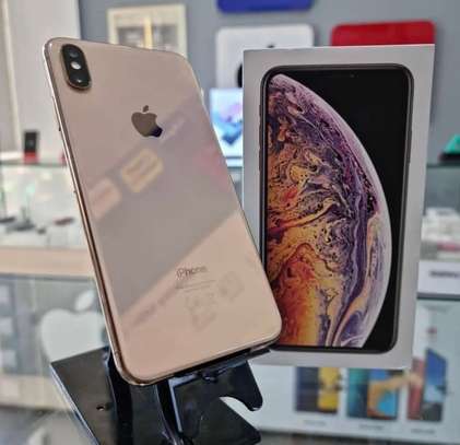 Apple Iphone Xs max 256gb Gold image 1