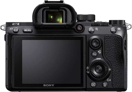 Sony a7 III Full-Frame Mirrorless Interchange-Lens Camera image 8